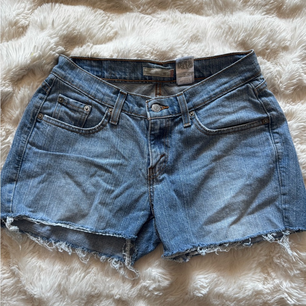 Levi's Blue Jean Shorts Curvy Casual Frayed Hem